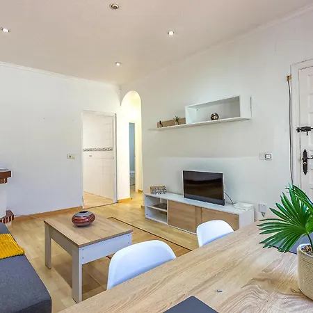 Awesome In Punta Prima With Kitchenette 4* Punta Prima (Alicante)